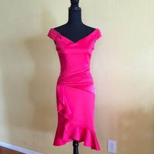 Venus NWT Elegant Pink Off-Shoulder Dress